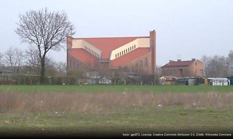 Kościół Najświętszej Maryi Panny Królowej Polski w Ozorkowie